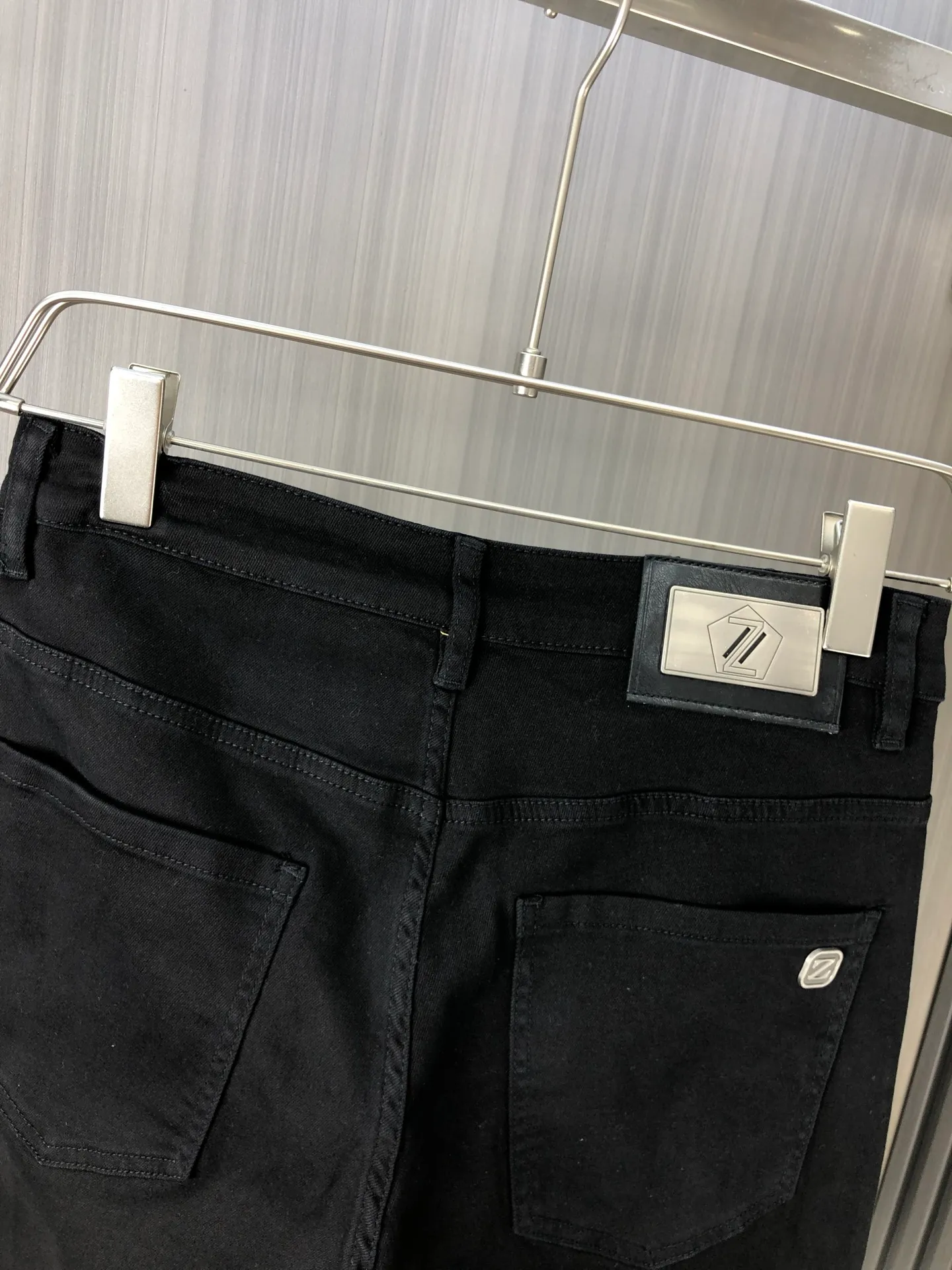 🌹2026ss New Arrival New Arrival ， ， ， 、 …… ，Genuine Leather 、 …… ！ ， ， Breathable， ，XD Quality， 。 Sizes：28-38（ 35 37）